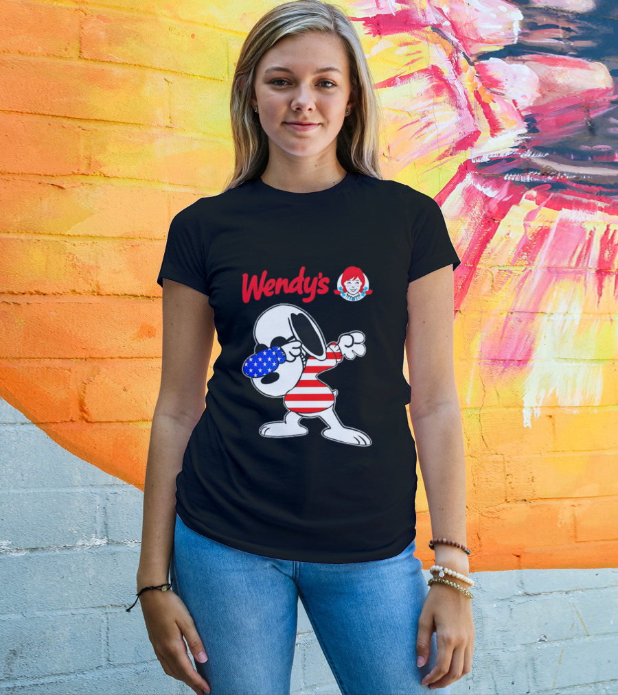 Wendy’s Snoopy Dabbing American Flag Stripes T-Shirt