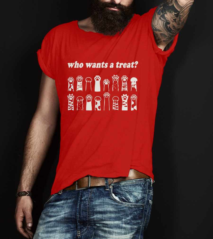 Who Wants A Treat Paws Up Animal Lovers T-Shirt