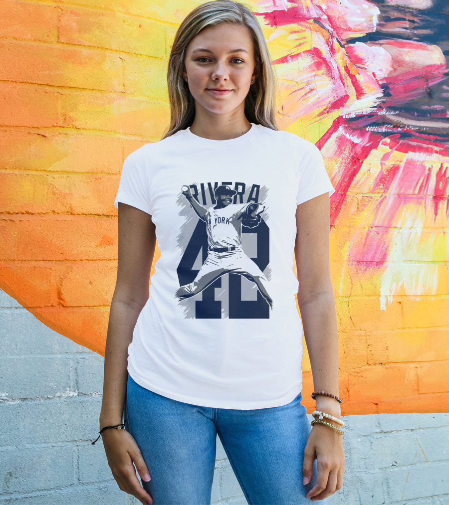 Rivera 42 New York Yankees Baseball Legend T-Shirt