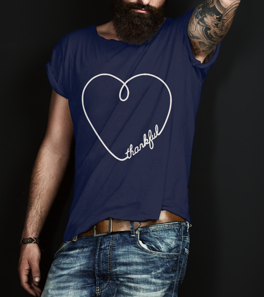 Thankful Script Heart Outline T-Shirt