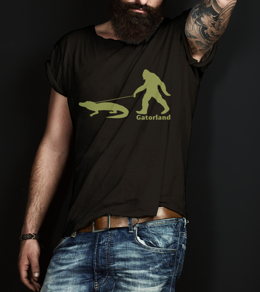 Cvpayne Bigfoot Walking Alligator Gatorland T-Shirt