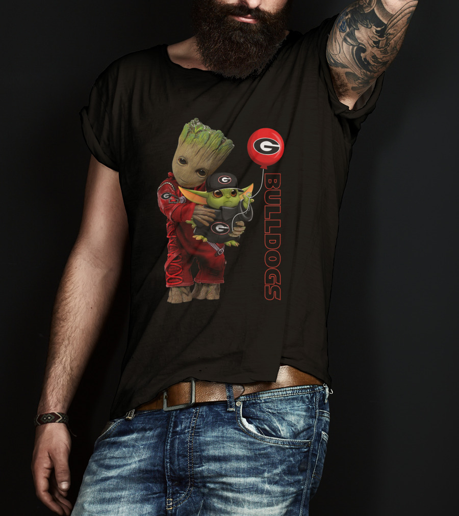 G&Y Georgia Bulldogs Groot And Baby Yoda With Balloon T-Shirt