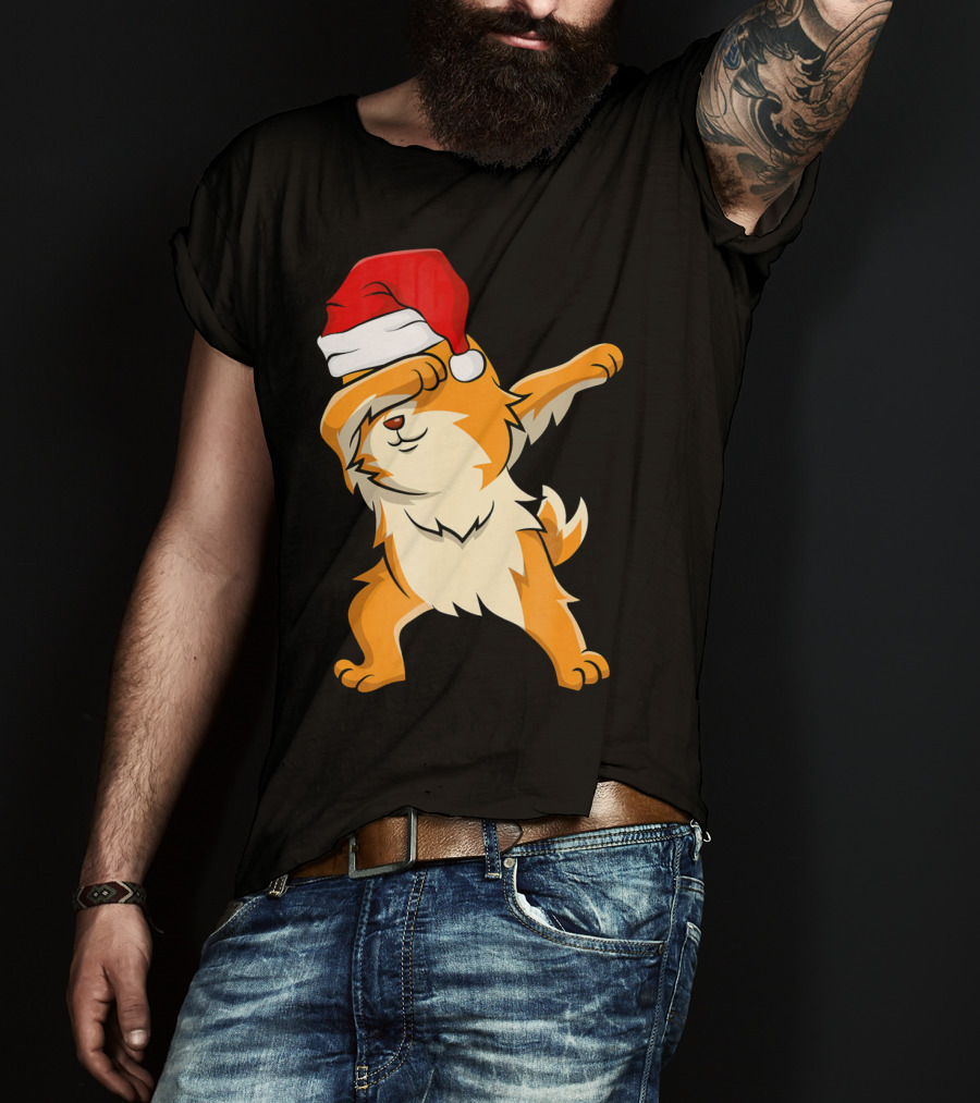 Dabbing Pomeranian With Santa Hat T-Shirt