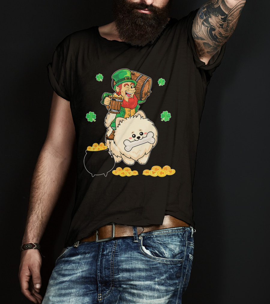 Leprechaun Rides Pomeranian With Beer And Gold Shamrocks T-Shirt