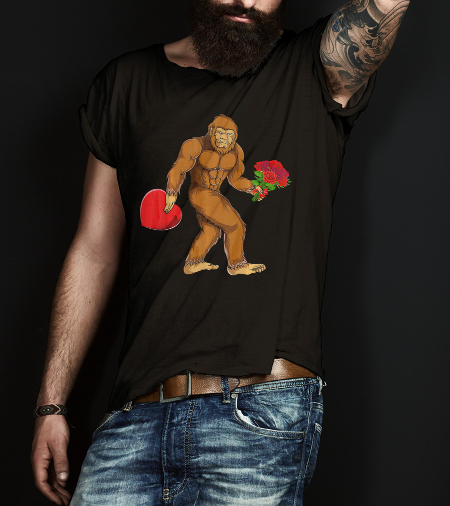 Bigfoot Heart Valentines Day Flowers T-Shirt