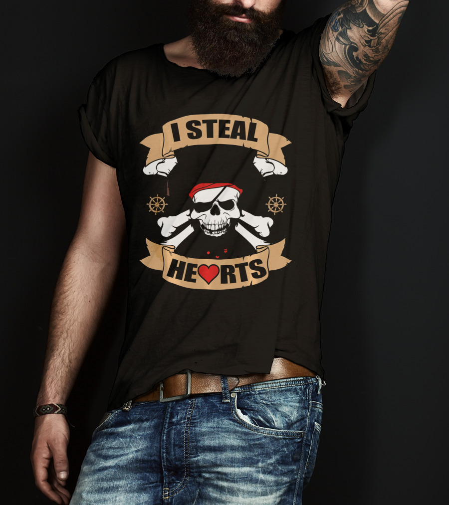 I Steal Hearts Funny Pirate Valentines Skull Bandana Steering Wheel T-Shirt