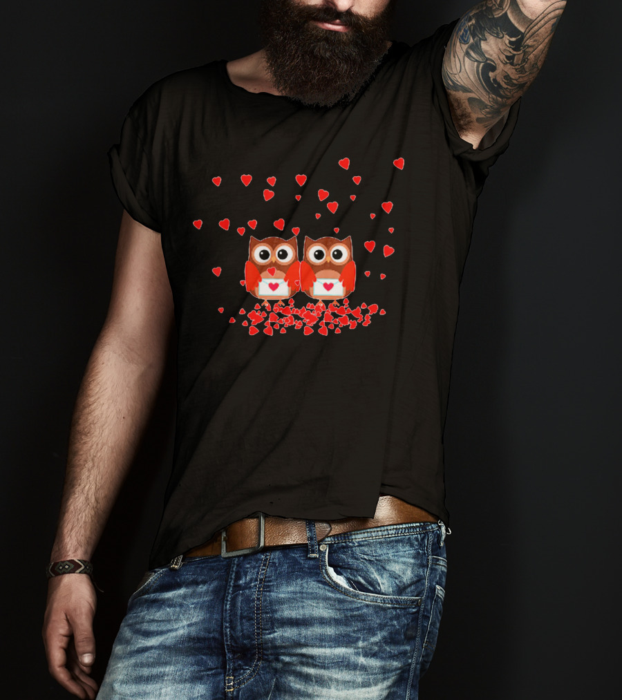 Love Owls Surrounded By Hearts For Valentine T-Shirt