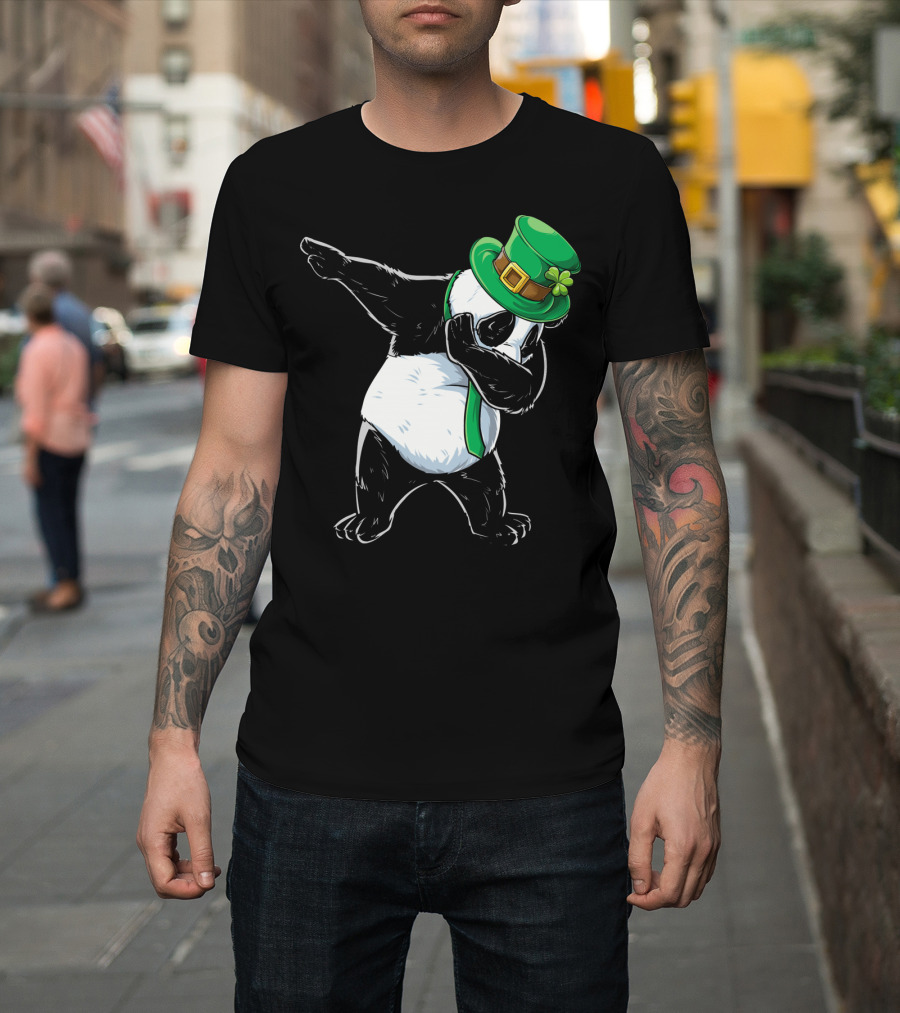 Dabbing Panda St Patricks Day Hat And Green Scarf T-Shirt