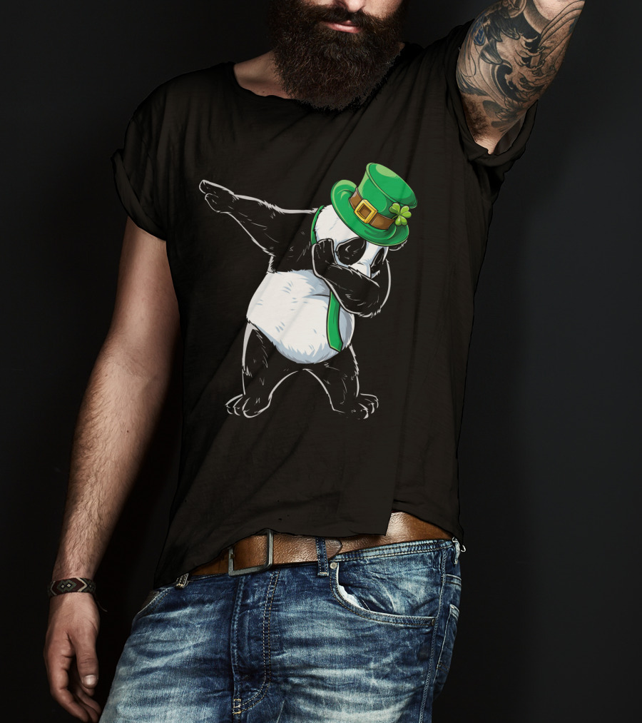 Dabbing Panda St Patricks Day Hat And Green Scarf T-Shirt