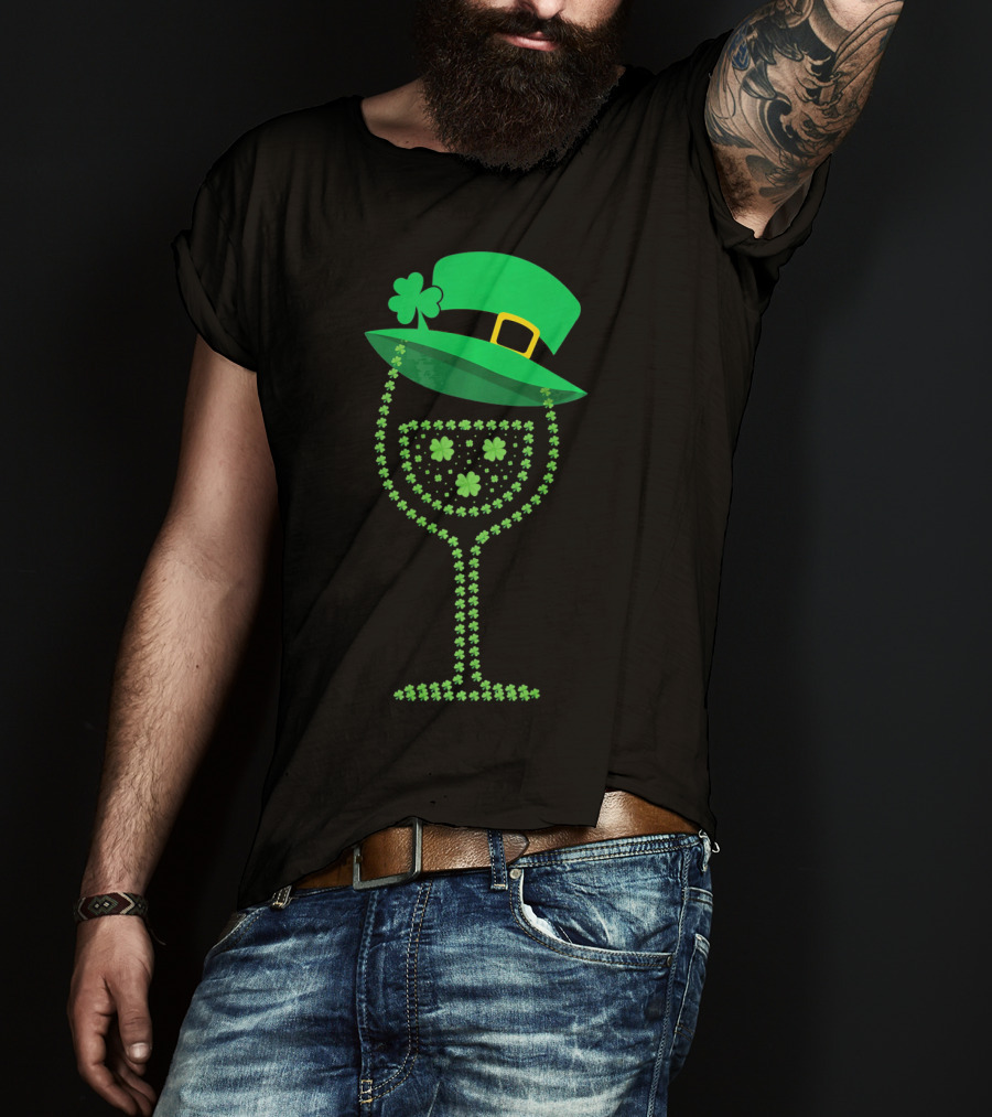 Leprechaun Hat Wine Glass Shamrock St Patrick's Day T-Shirt