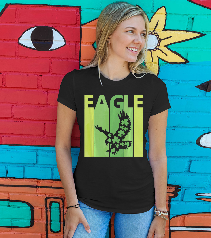 Lucky Irish Shamrock Eagle St Patricks Day T-Shirt