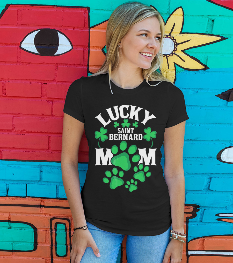 Lucky Saint Bernard Mom St. Patrick's Day T-Shirt