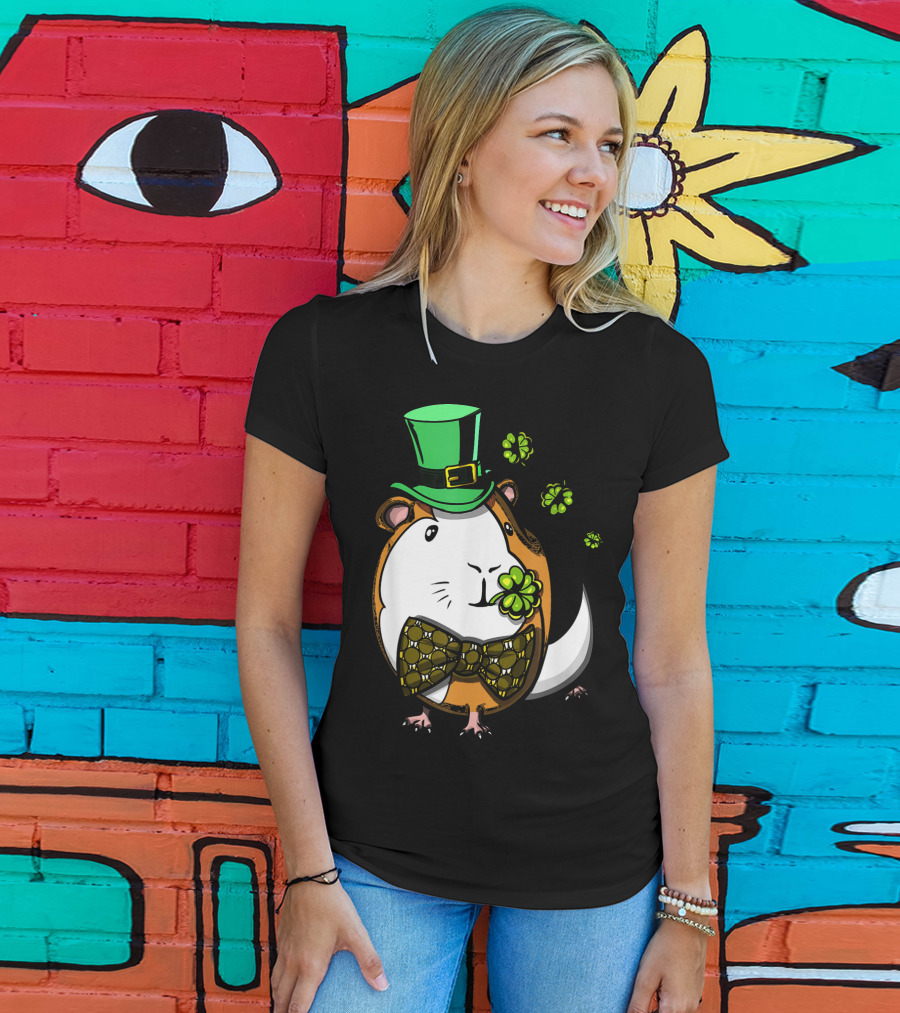 Leprechaun Guinea Pig St Patricks Irish Clover Bow Tie Green Hat T-Shirt