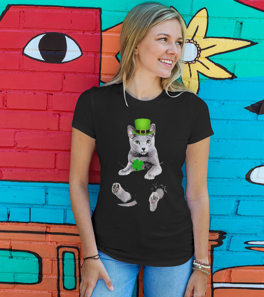 St Patricks Day Russian Blue Cat With Shamrock And Green Hat T-Shirt