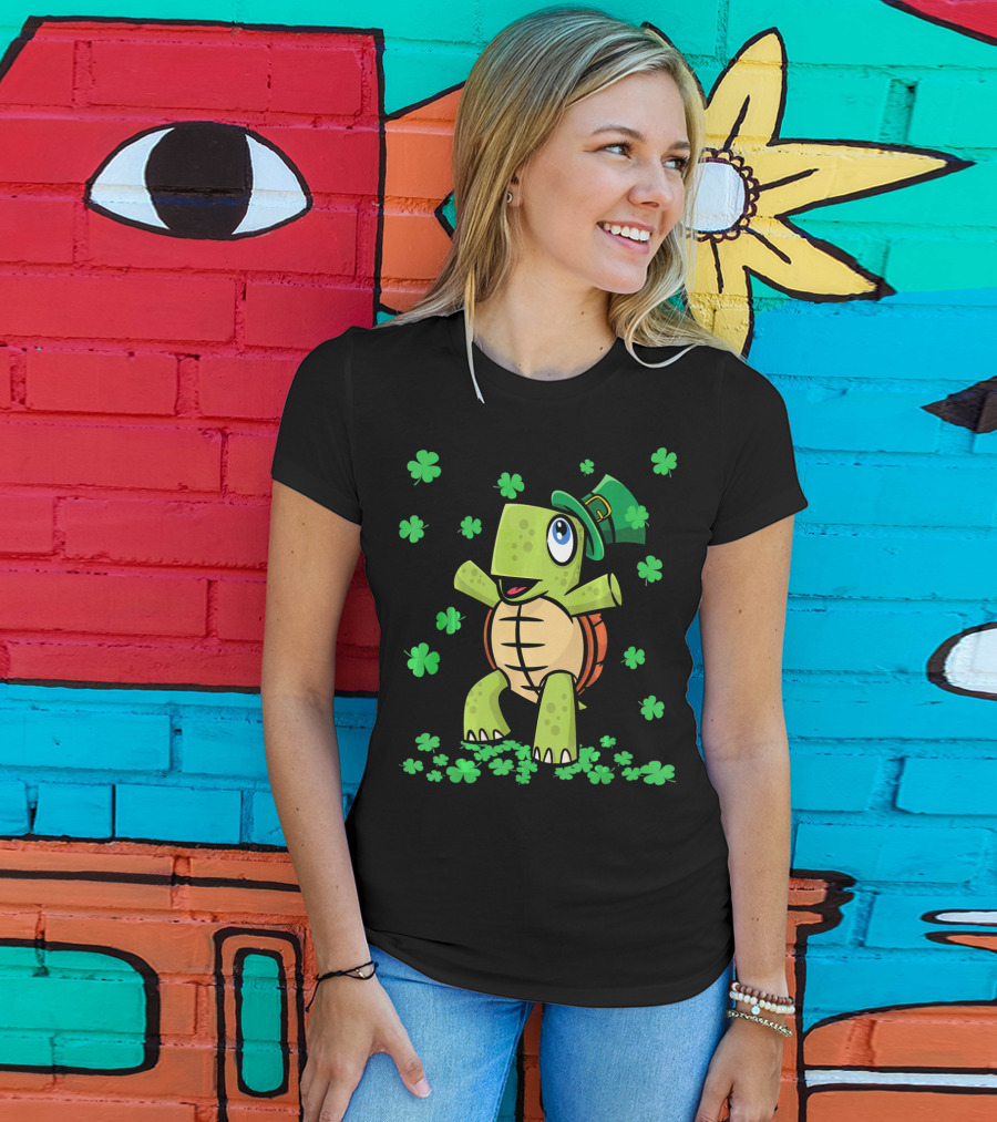 St Patricks Day Irish American Turtle Leprechaun Shamrock T-Shirt