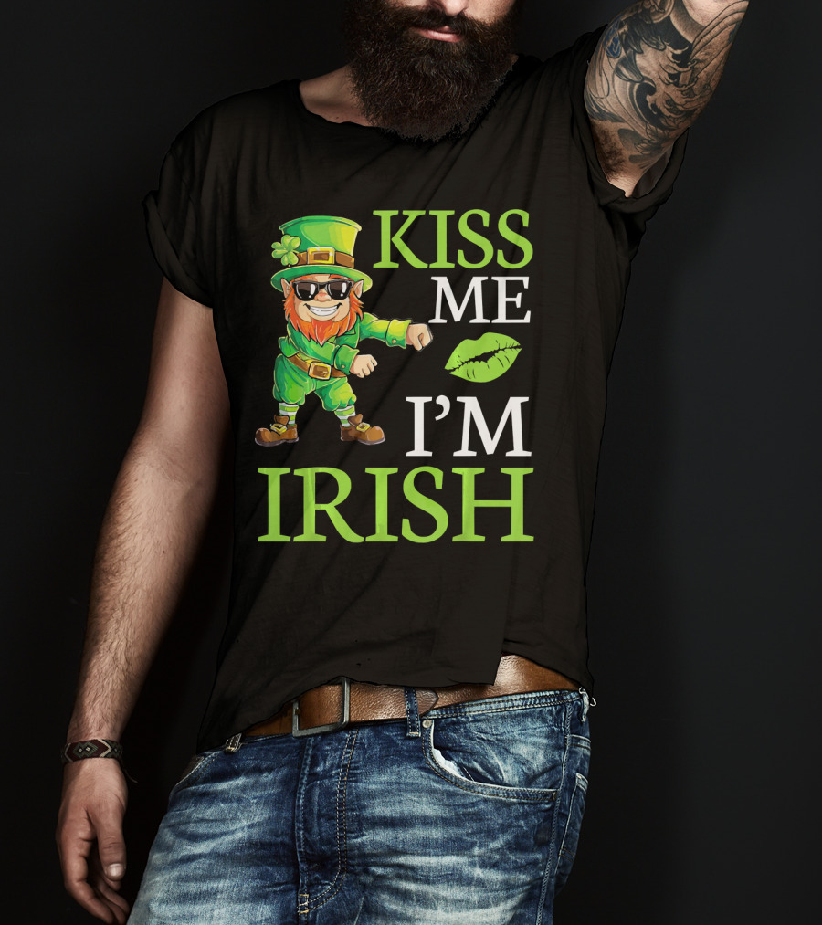 Kiss Me I'm Irish Cool Leprechaun Flossing T-Shirt