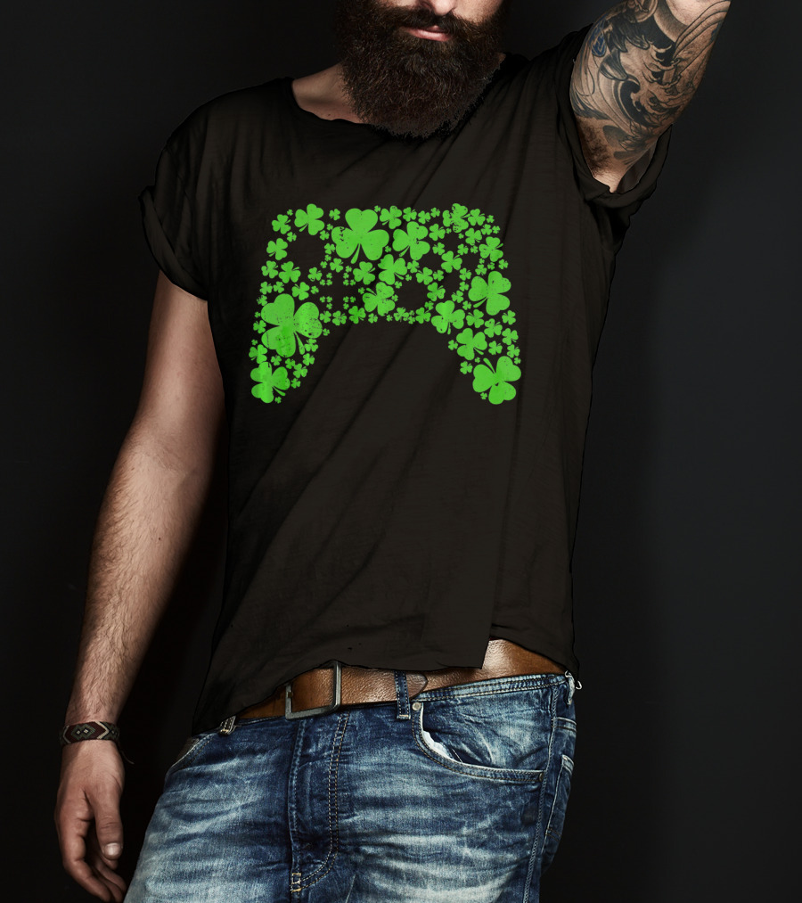 St Patricks Day Gamer Gaming Lucky Shamrock Controller T-Shirt