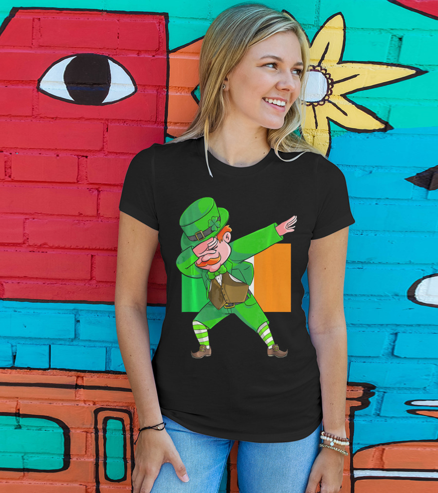 Dabbing Leprechaun Ireland Flag St. Patrick's Day Fun T-Shirt