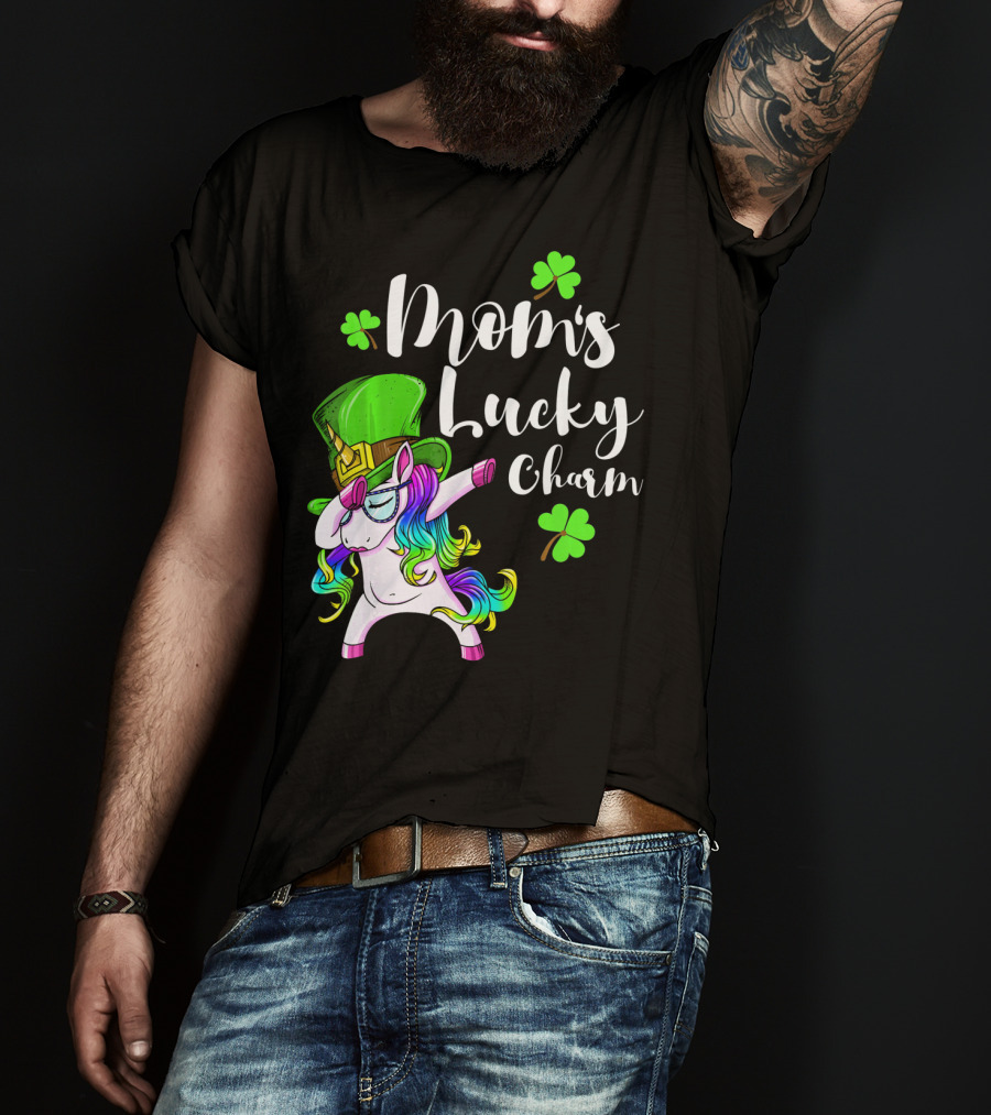 Mom's Lucky Charm St. Patricks Day Unicorn Irish Dance T-Shirt