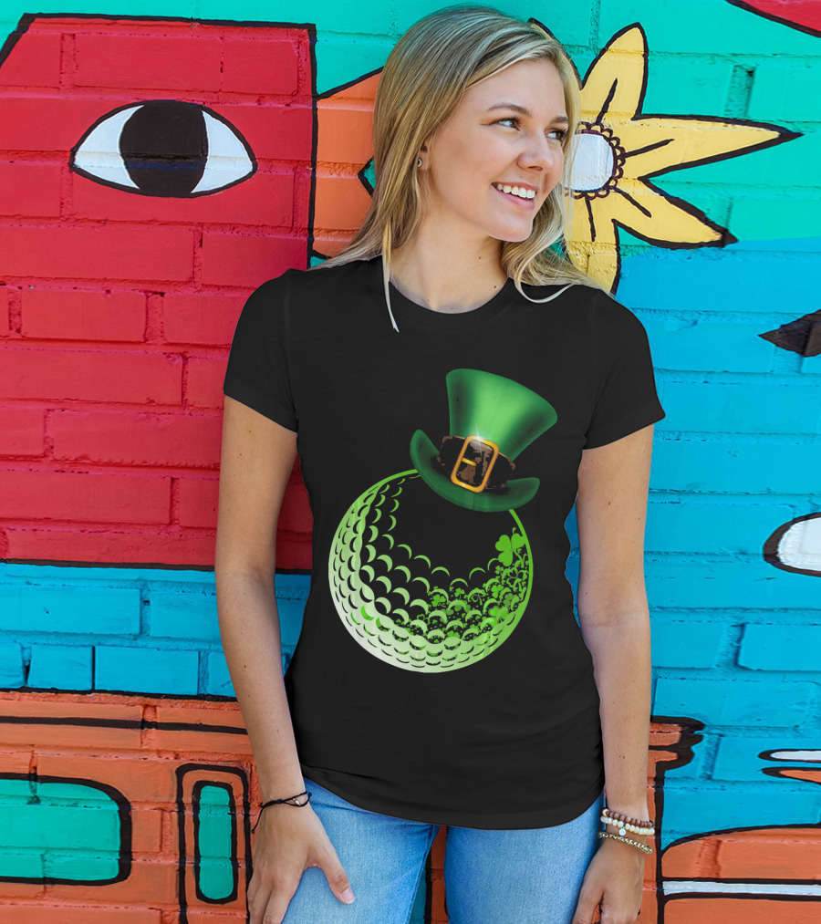 Shamrock Golf Ball With Leprechaun Hat St Patrick's Day Fun T-Shirt