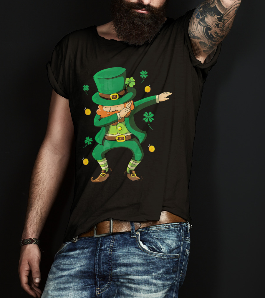 Funny Leprechaun Dabbing With Clover Coins T-Shirt
