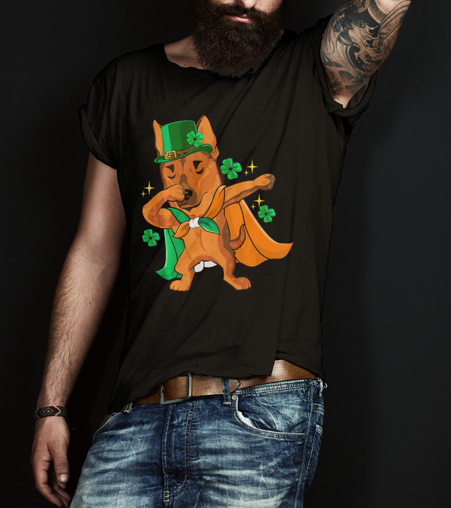 German Shepherd Leprechaun Dabbing With Shamrocks And Green Hat T-Shirt