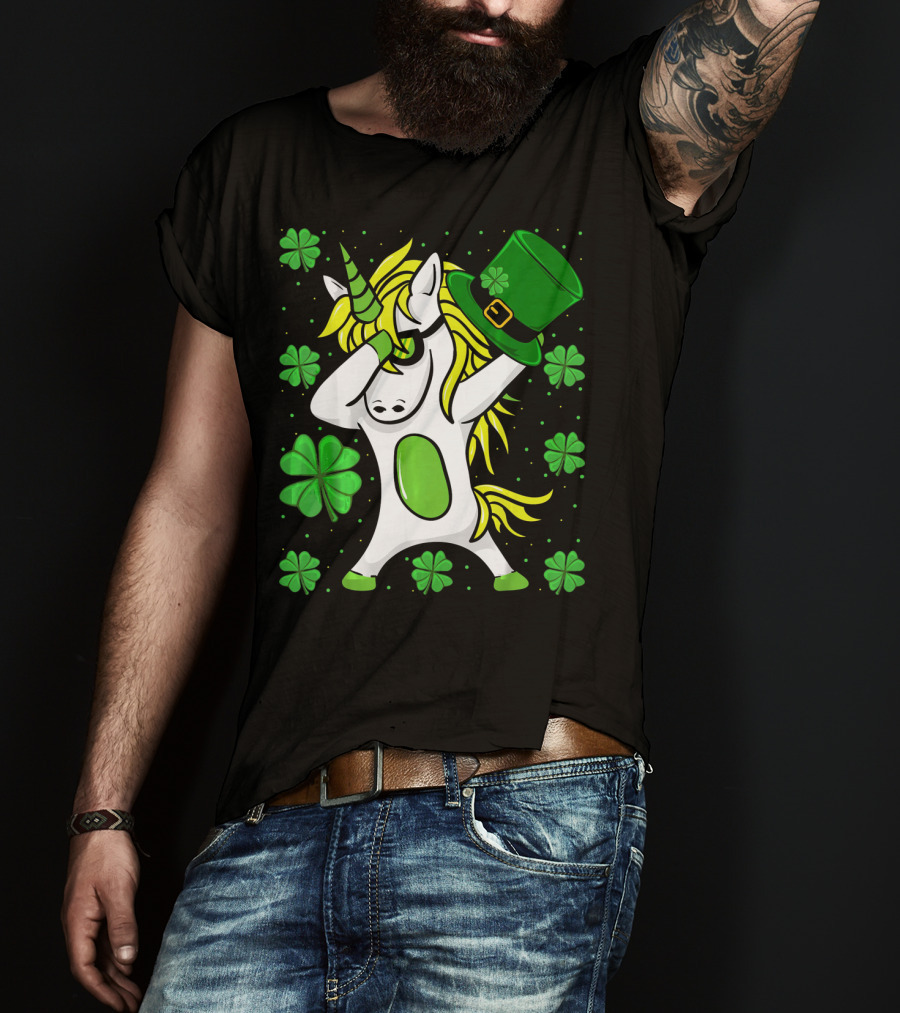 Funny Irish St Patricks Day Unicorn With Leprechaun Hat And Shamrocks T-Shirt