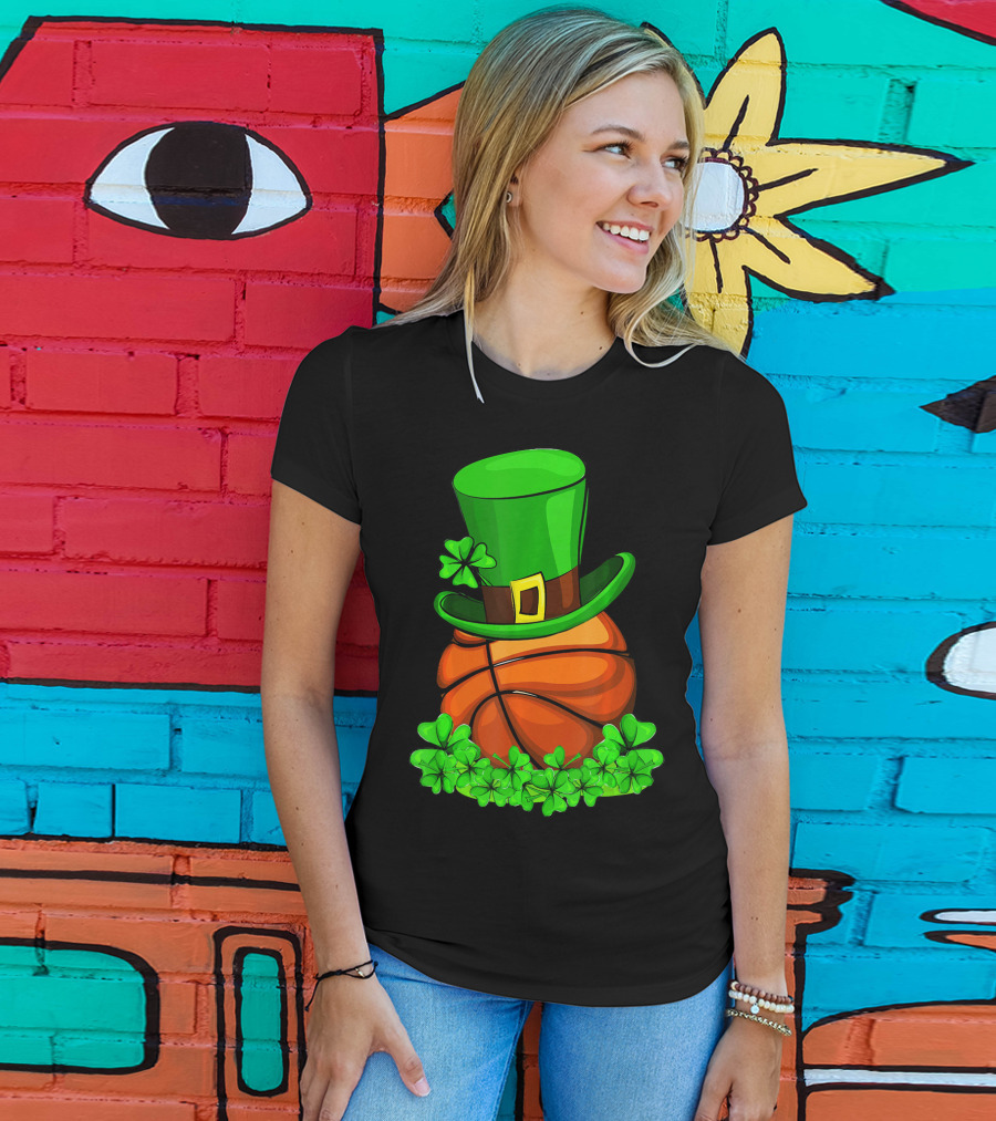 Leprechaun Hat Basketball Shamrock St. Patrick's Day T-Shirt