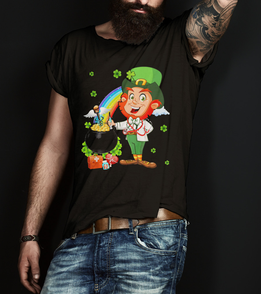 Lucky Medical Scrub Nurse Doctor Leprechaun With Pot Of Gold And Rainbow T-Shirt