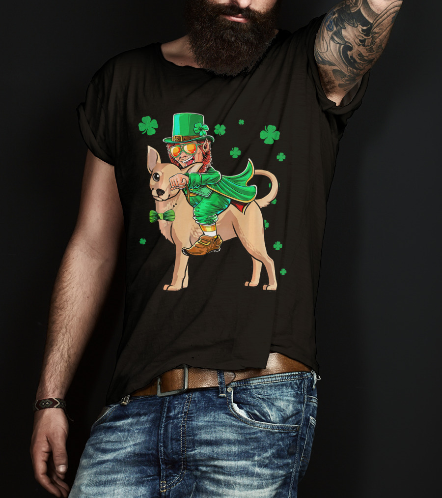 Leprechaun Riding Chihuahua With Shamrocks St. Patrick's Day T-Shirt