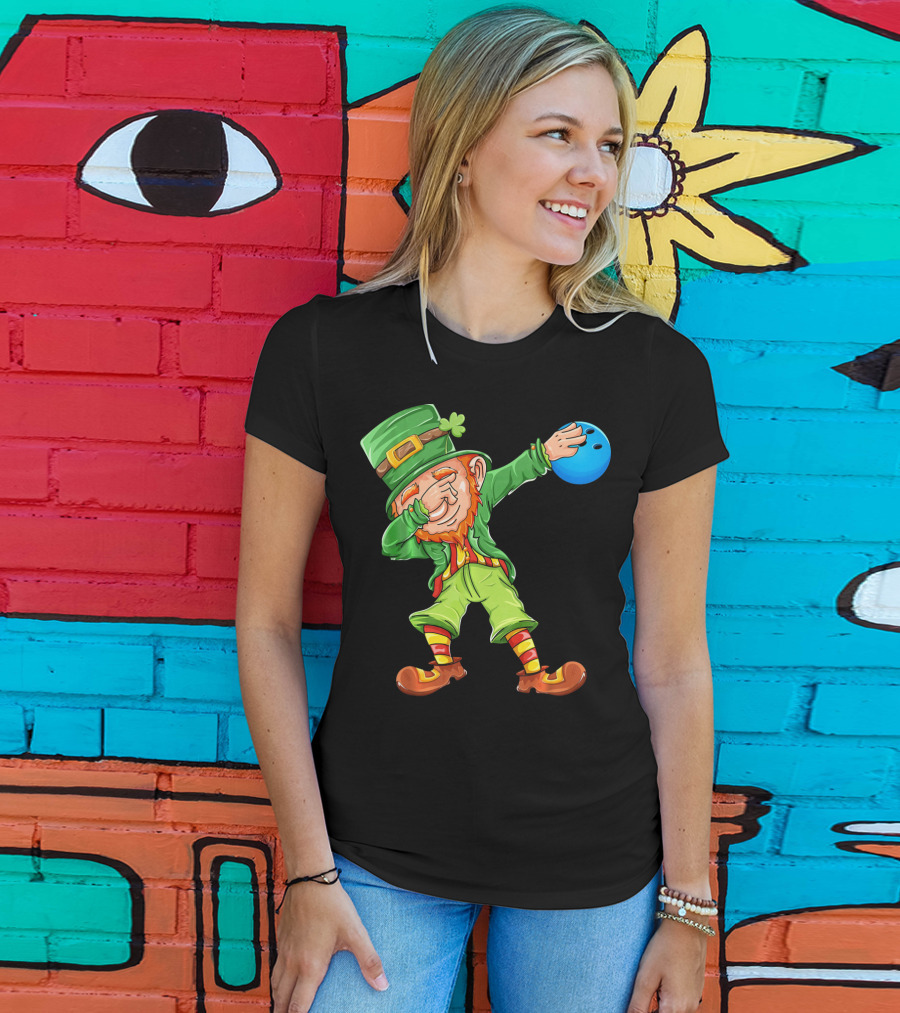 Dabbing Leprechaun Bowling St Patricks Day T-Shirt