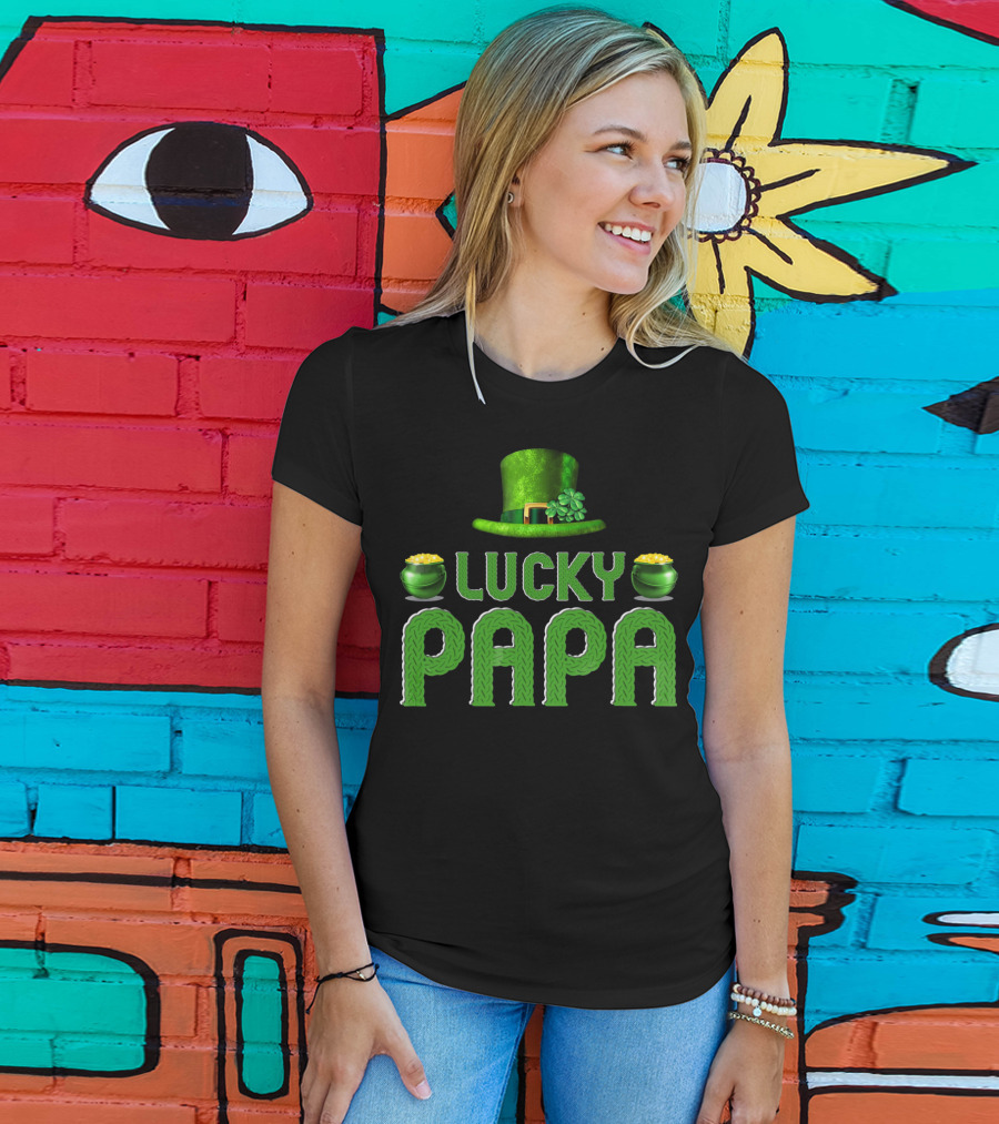 Lucky Papa Irish Family Clover Leprechaun Hat Gold T-Shirt
