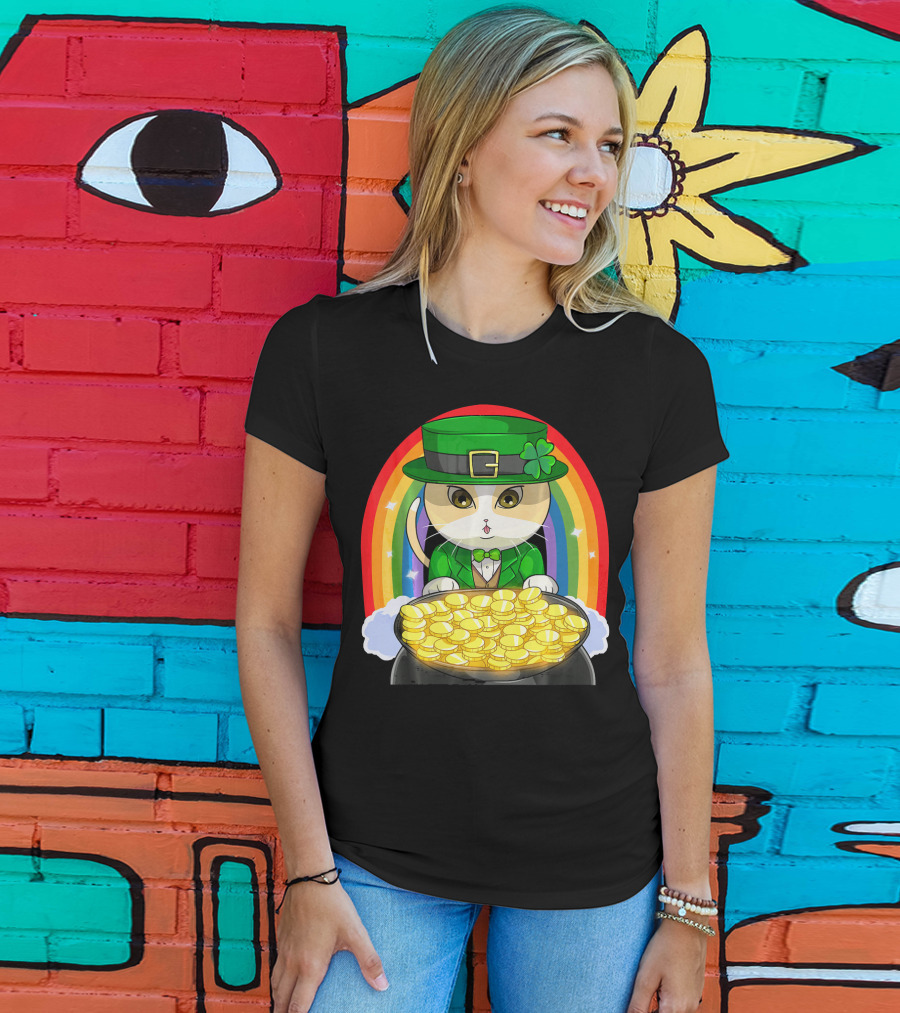 Exotic Cat Leprechaun Pot Of Gold Rainbow Happy St Patricks T-Shirt