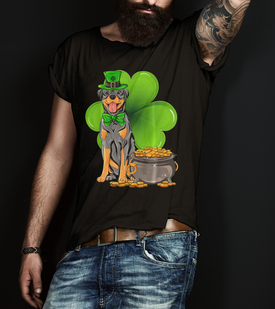 Rottweiler St Patricks Day Leprechaun With Shamrock And Gold Coins T-Shirt