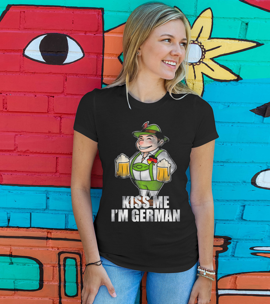 Kiss Me I'm German St Patrick's Day Lederhosen Beer T-Shirt