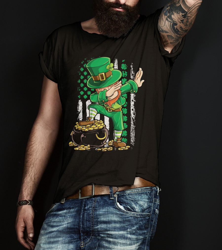 Dabbing Leprechaun With Shamrocks And Gold Coins Irish American T-Shirt
