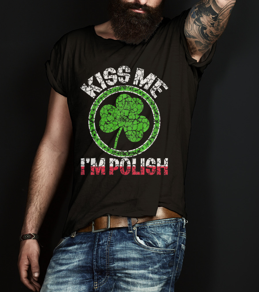 Kiss Me I'm Polish Clover Circle Crackle Texture T-Shirt