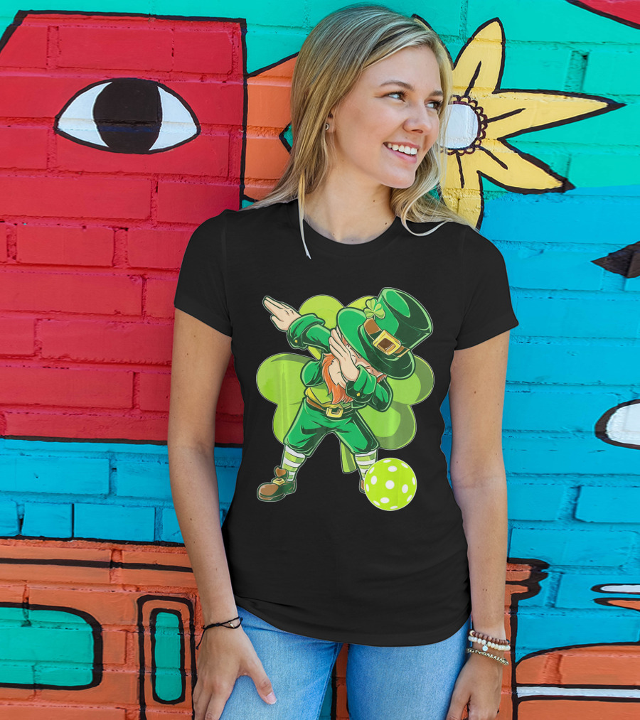 Funny Dabbing Leprechaun Pickleball Sport T-Shirt