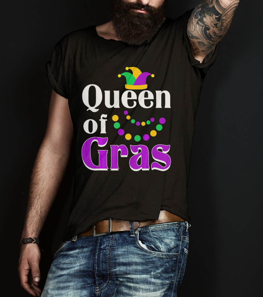 Queen Of Gras Funny Mardi Gras Beads And Jester Hat T-Shirt