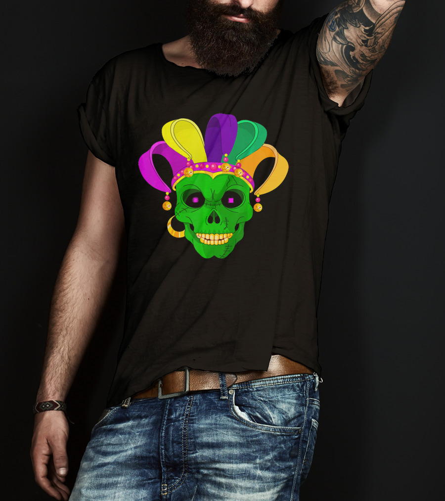 Skull Face Green Jester Hat Mardi Gras T-Shirt