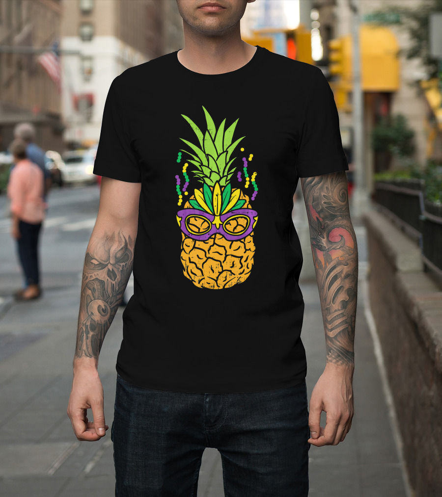 Pineapple Jester Mask Mardi Gras Fruit Funny Cool T-Shirt