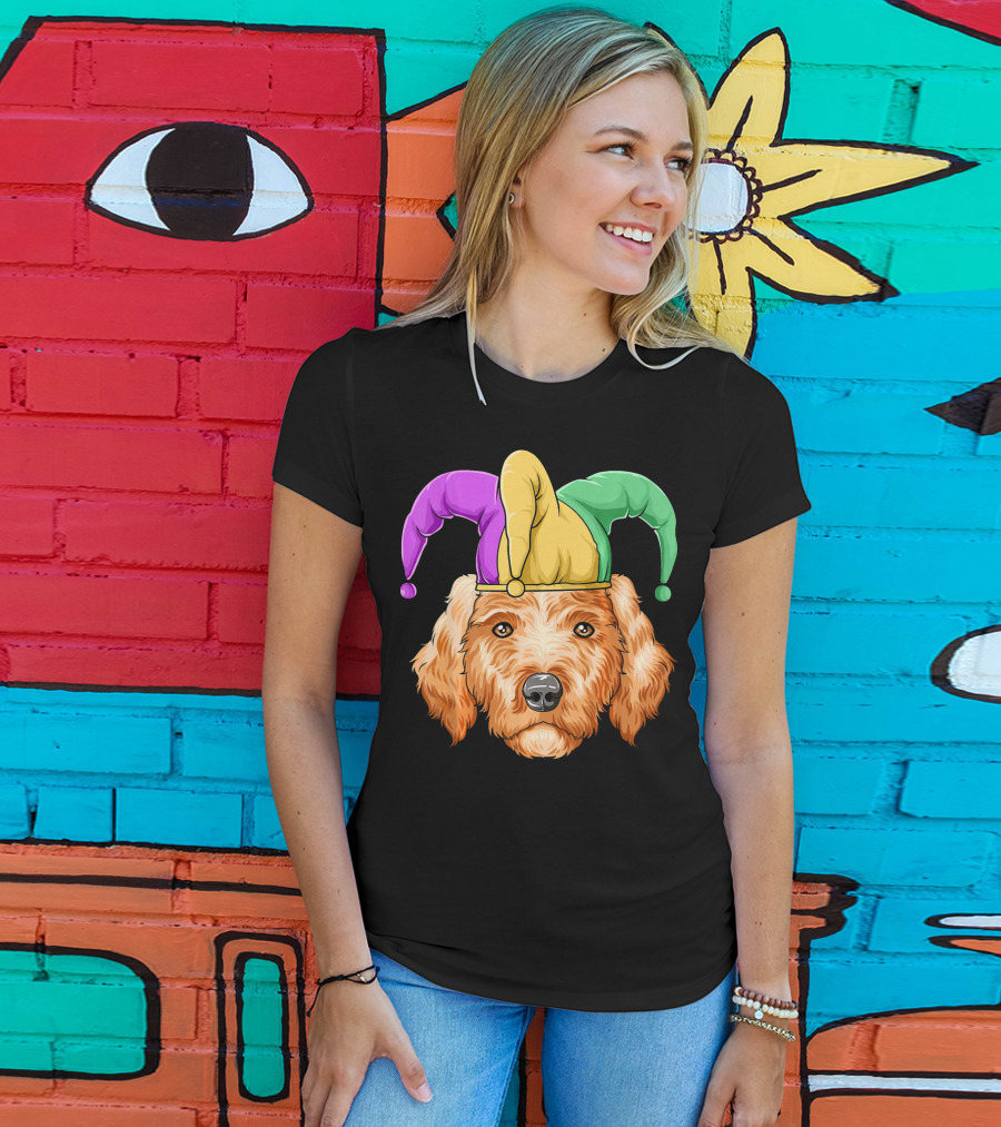 Mardi Gras Goldendoodle Jester Hat Carnival Dog Gol T-Shirt