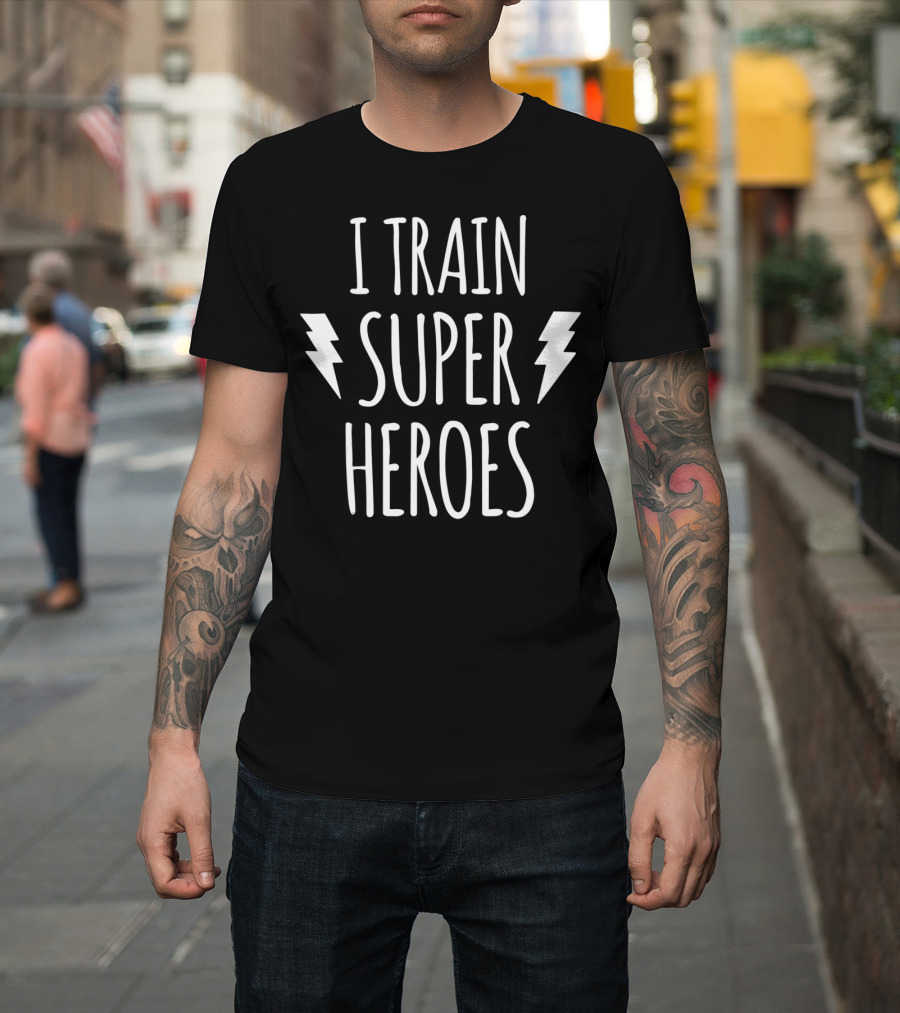 I Train Super Heroes Lightning Bolt Fun T-Shirt