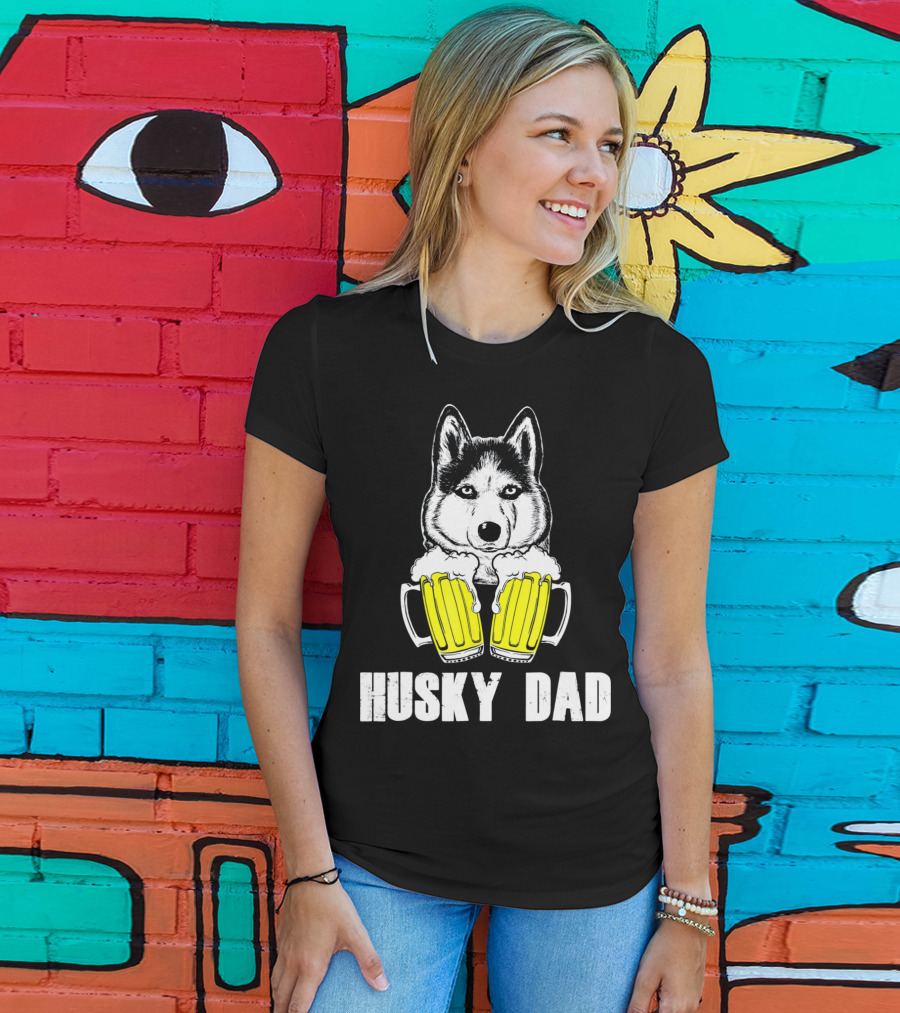 Husky Dad Funny Beer Day With Yellow Beer Mugs T-Shirt