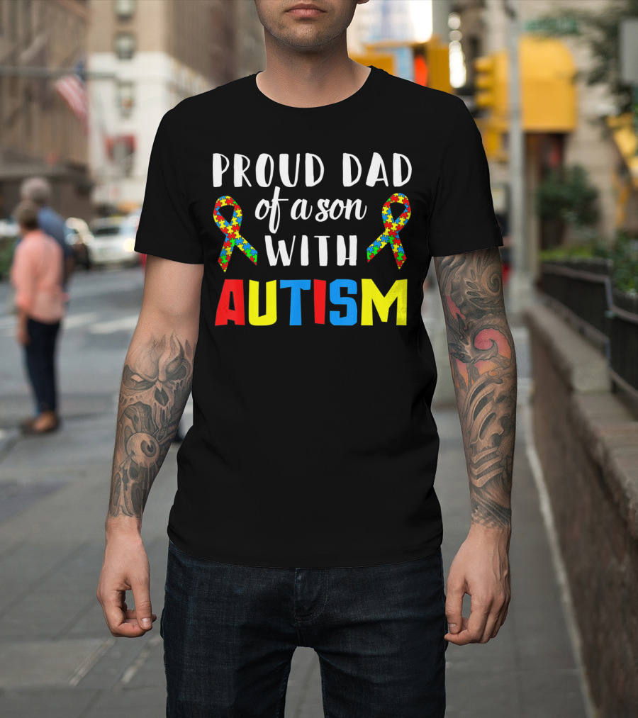 Proud Dad of a Son with Autism Puzzle T-Shirt