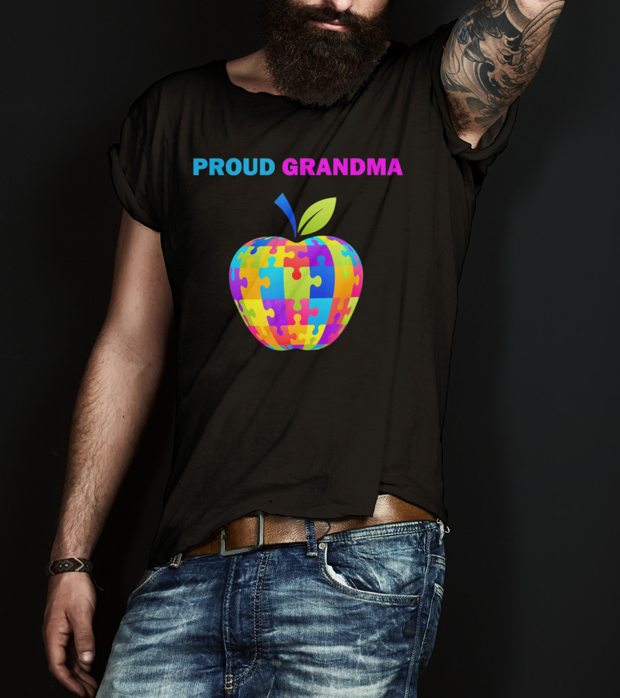Proud Grandma Autism Awareness Puzzle Apple T-Shirt