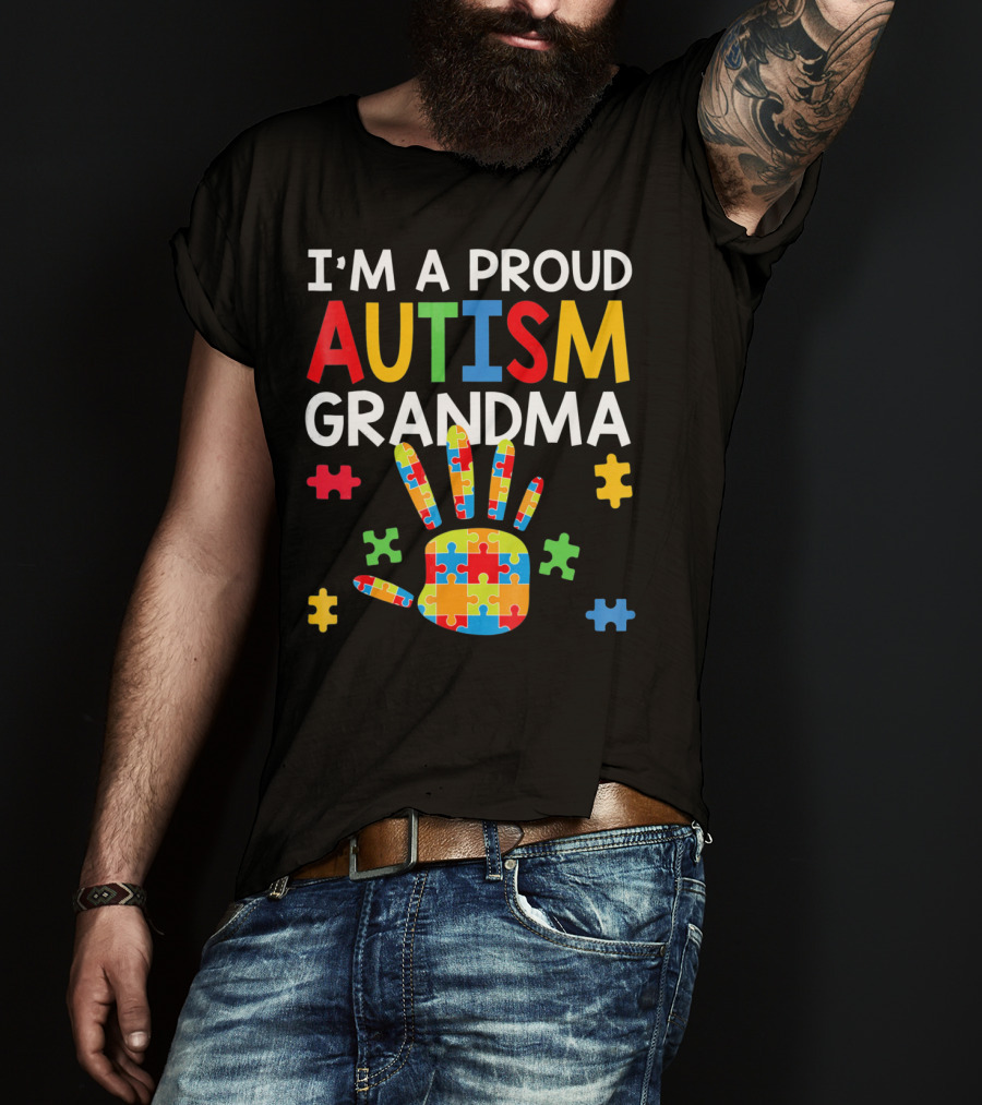I'm A Proud Autism Grandma Puzzle Hand T-Shirt
