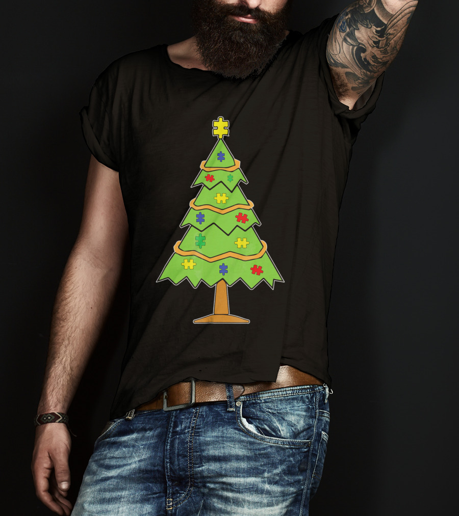 Autism Awareness Christmas Tree With Colorful Puzzle Pieces T-Shirt