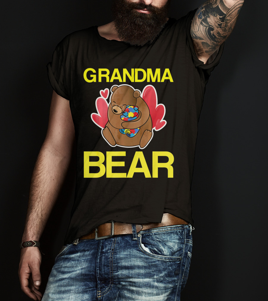 Grandma Bear Hugging Bear With Autism Puzzle Heart Balloon T-Shirt