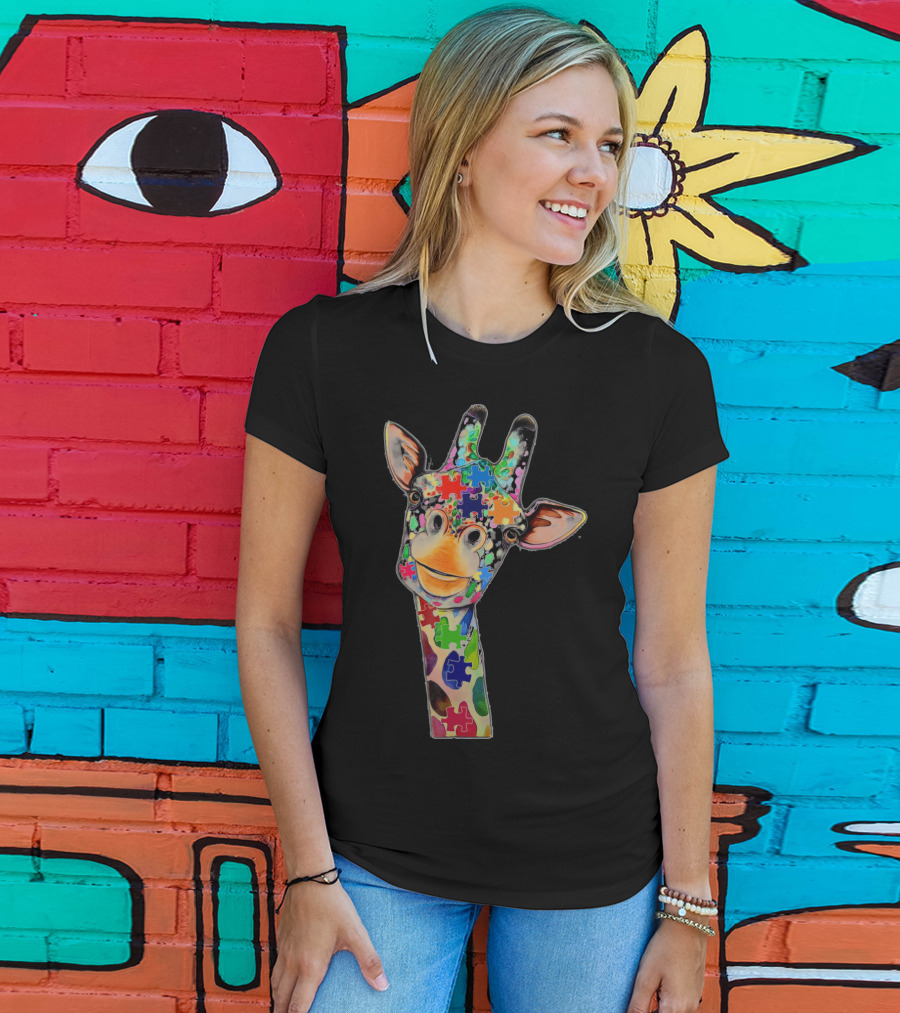 Cute Giraffe With Colorful Puzzle Pieces For Happy Autism Day Awareness T-Shirt